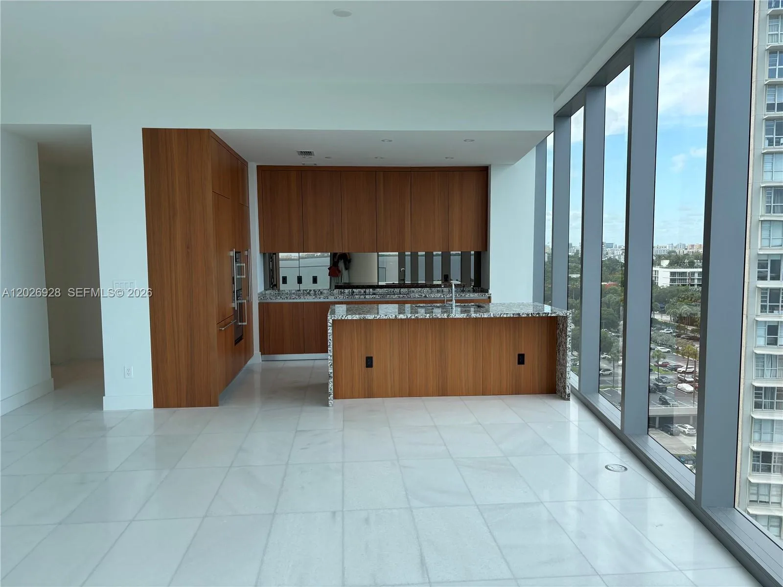 175 SE 25 Road # 901, Miami, FL 33129 photo 6