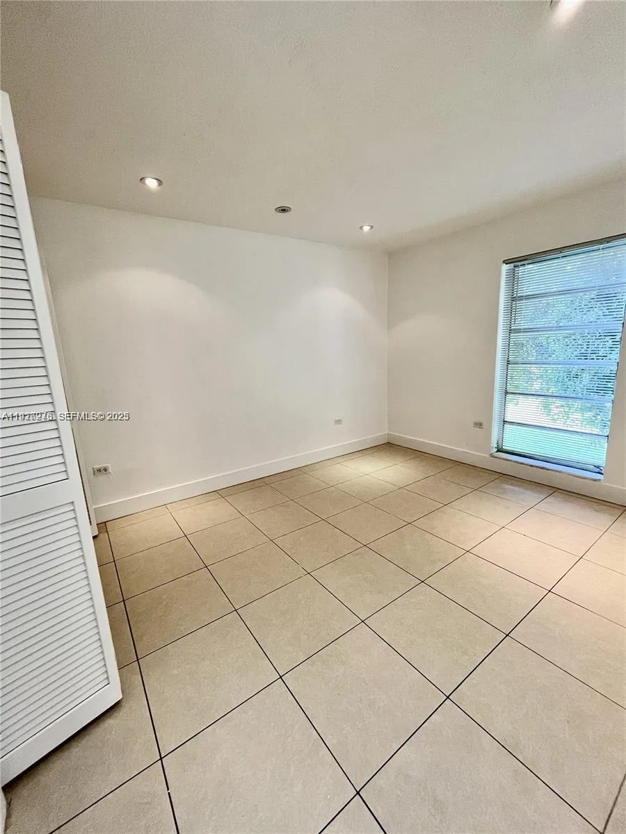 7250 SW 94th Pl # B6, Miami, FL 33173 photo 7