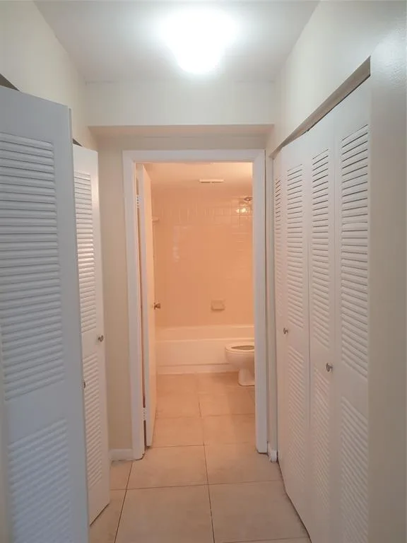 520 S Park Road # 18-12, Hollywood, FL 33021 photo 12