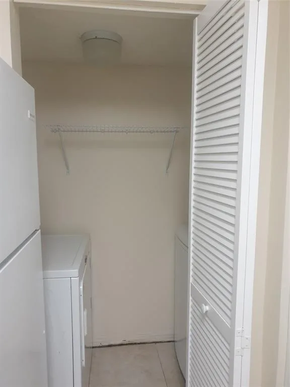 520 S Park Road # 18-12, Hollywood, FL 33021 photo 13