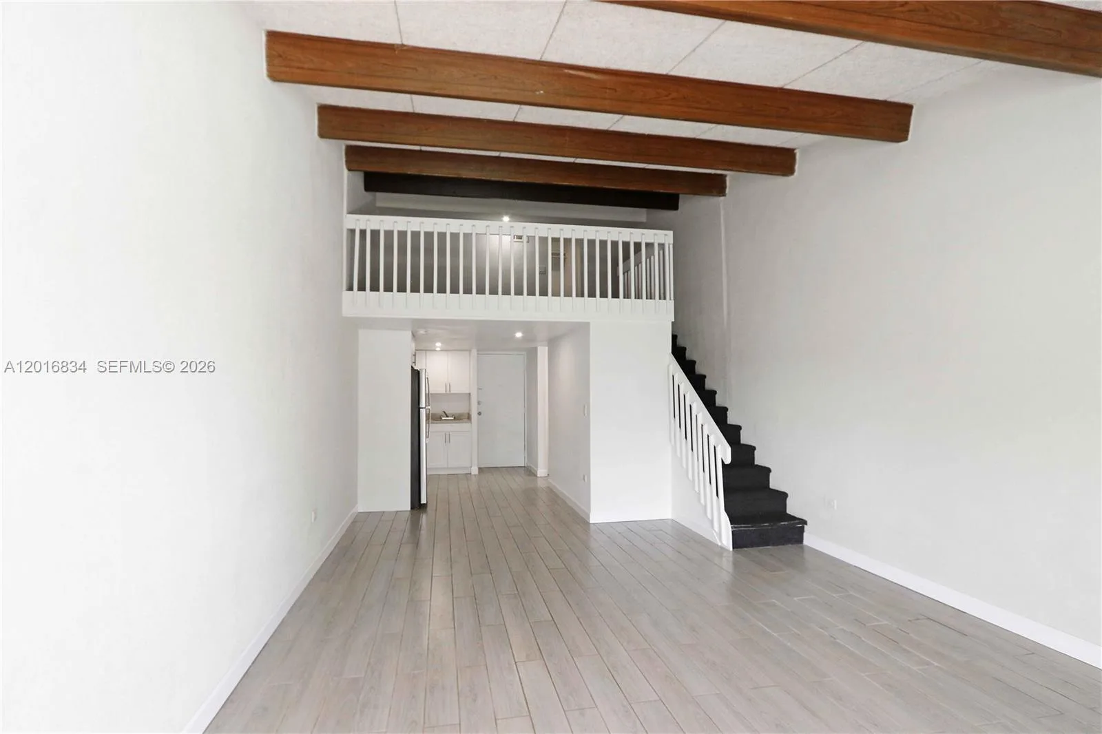 750 NE 195th St, Miami, FL 33179 photo 5