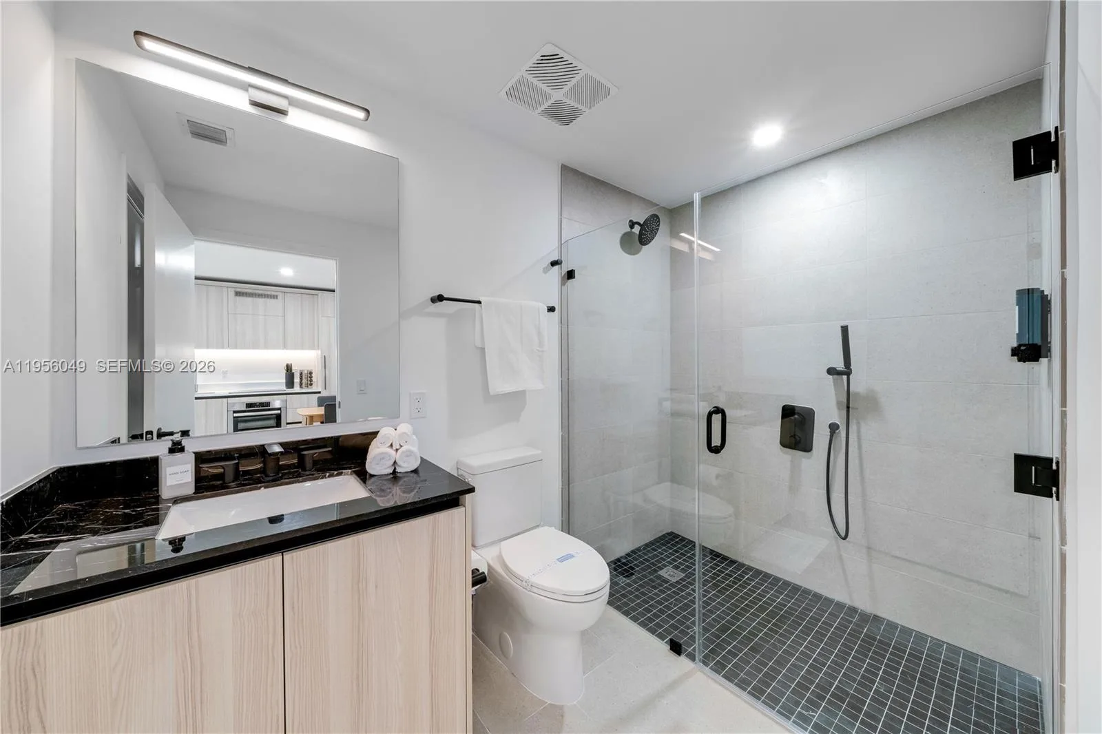 225 N Miami Ave # 1707, Miami, FL 33128 photo 13