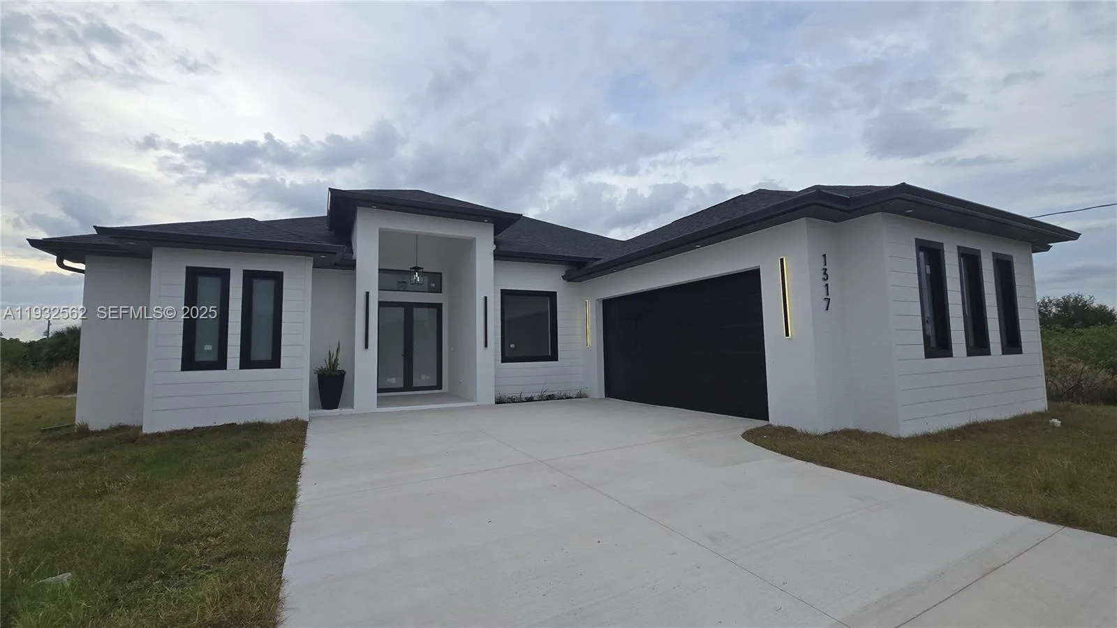 1317 HINES AVE, Other City - In The State Of Florida, FL 33972 photo 3