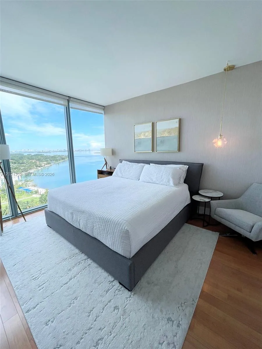 601 NE 36th St # 1805, Miami, FL 33137 photo 3