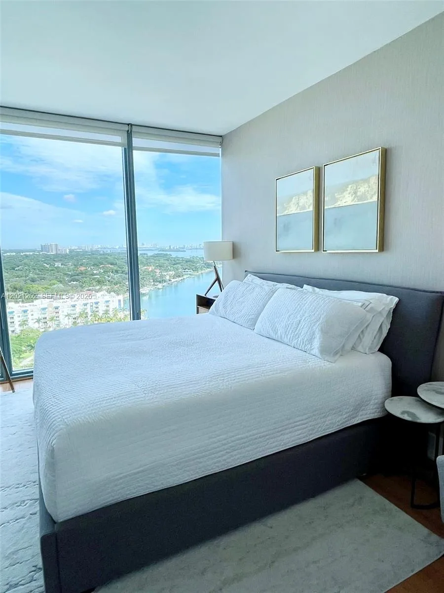 601 NE 36th St # 1805, Miami, FL 33137 photo 4
