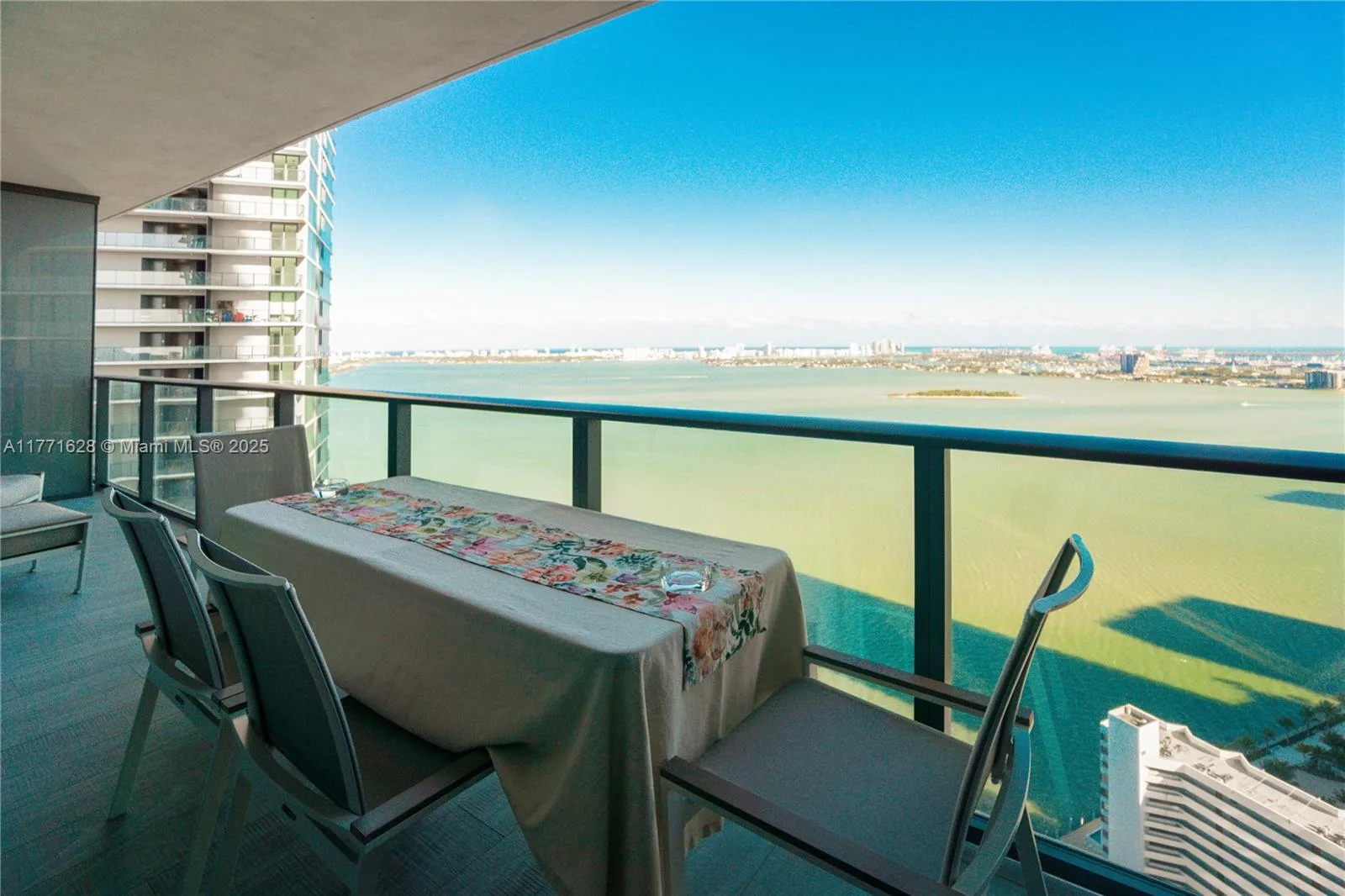 650 NE 32nd St # 3505, Miami, FL 33137 photo 3