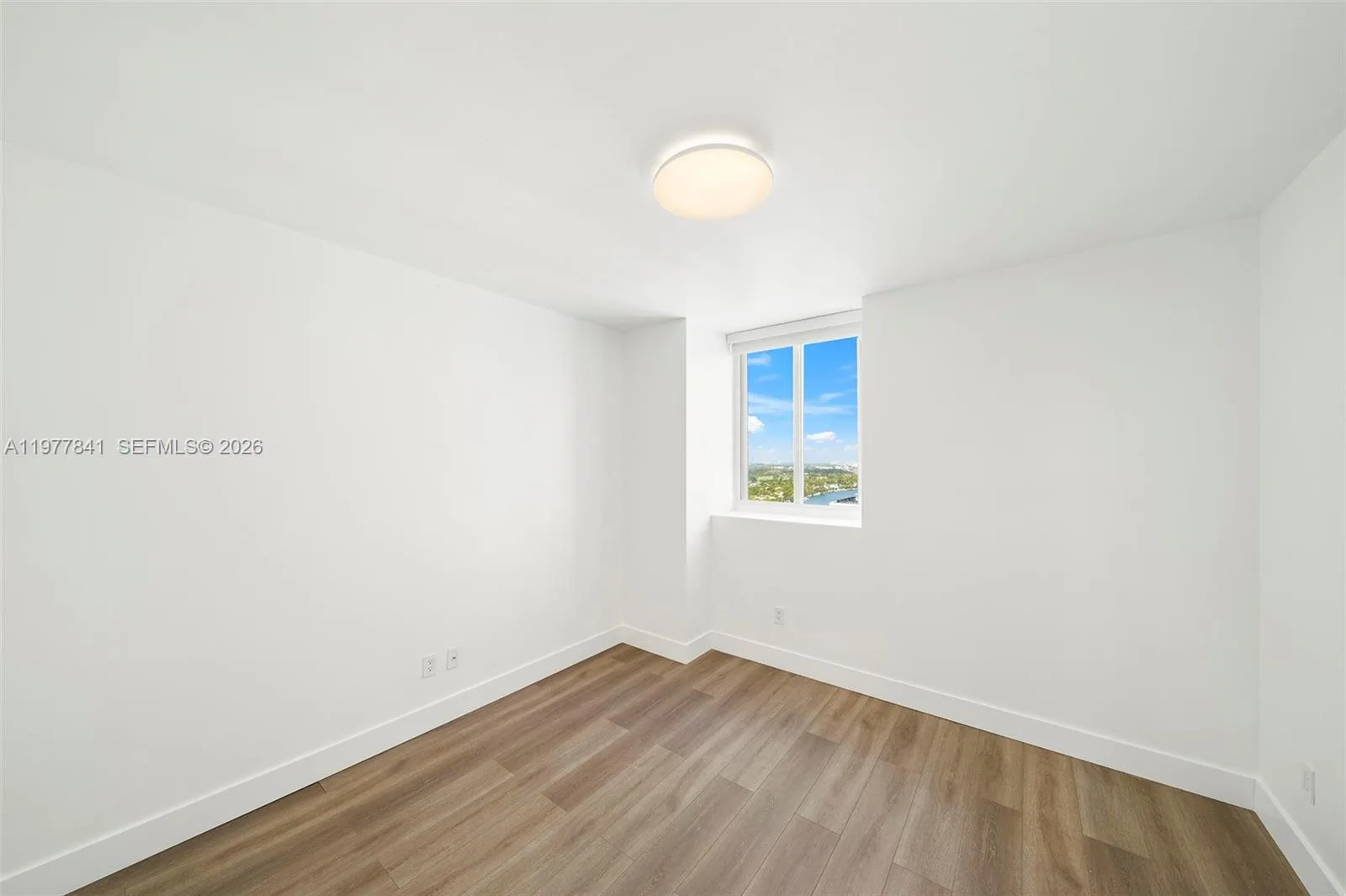 4775 Collins Ave # 2507, Miami Beach, FL 33140 photo 13
