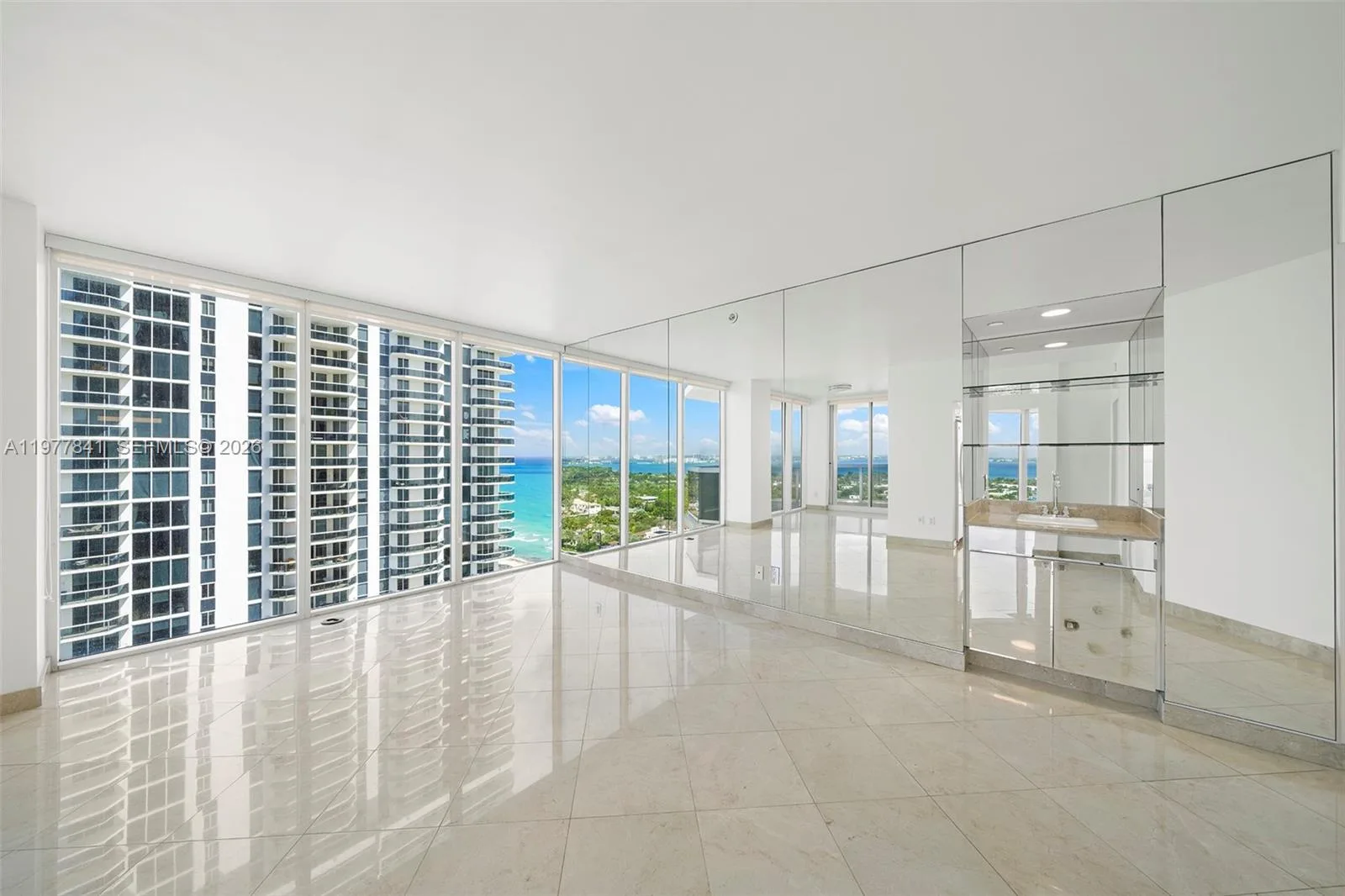 4775 Collins Ave # 2507, Miami Beach, FL 33140 photo 5