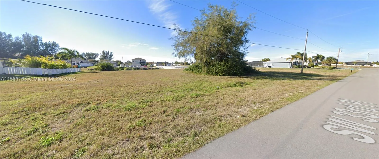 14 SW 33 PL, Cape Coral, FL 33991 photo 3