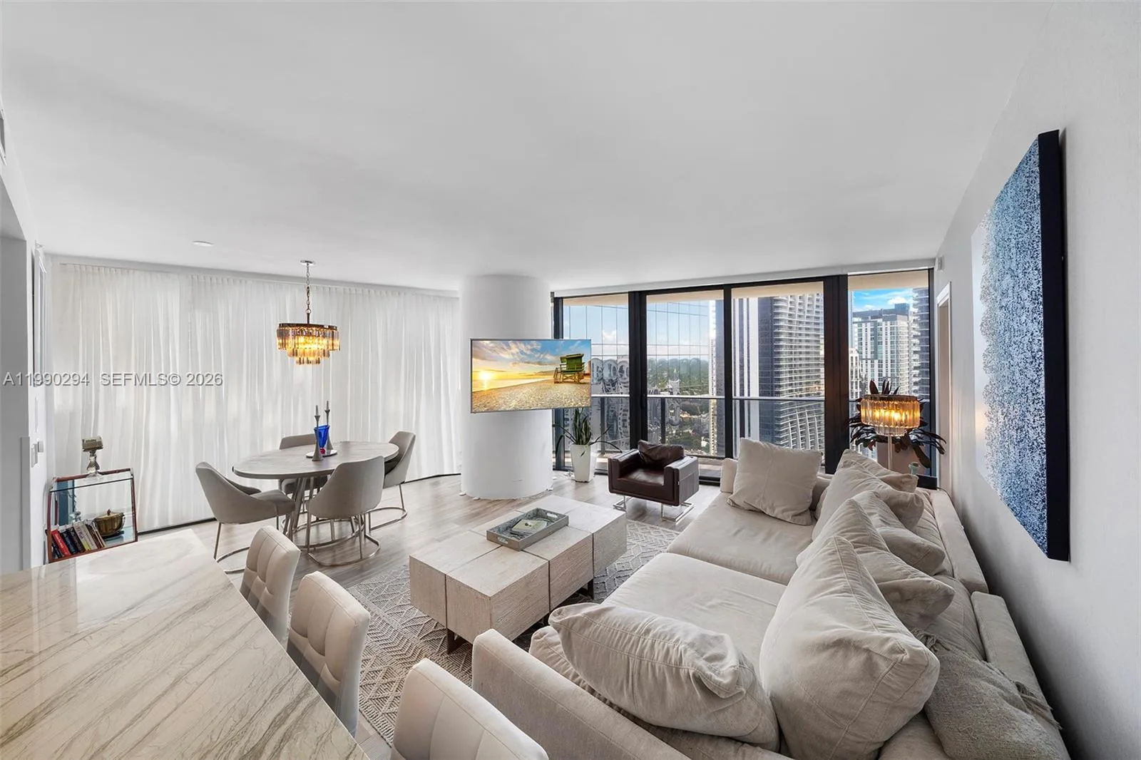801 S Miami Ave # 3504, Miami, FL 33130