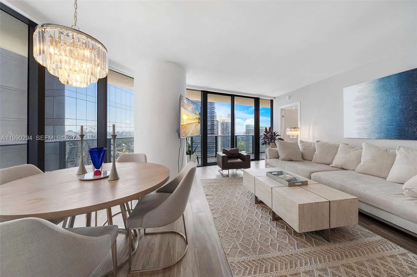 801 S Miami Ave # 3504, Miami, FL 33130 photo 2