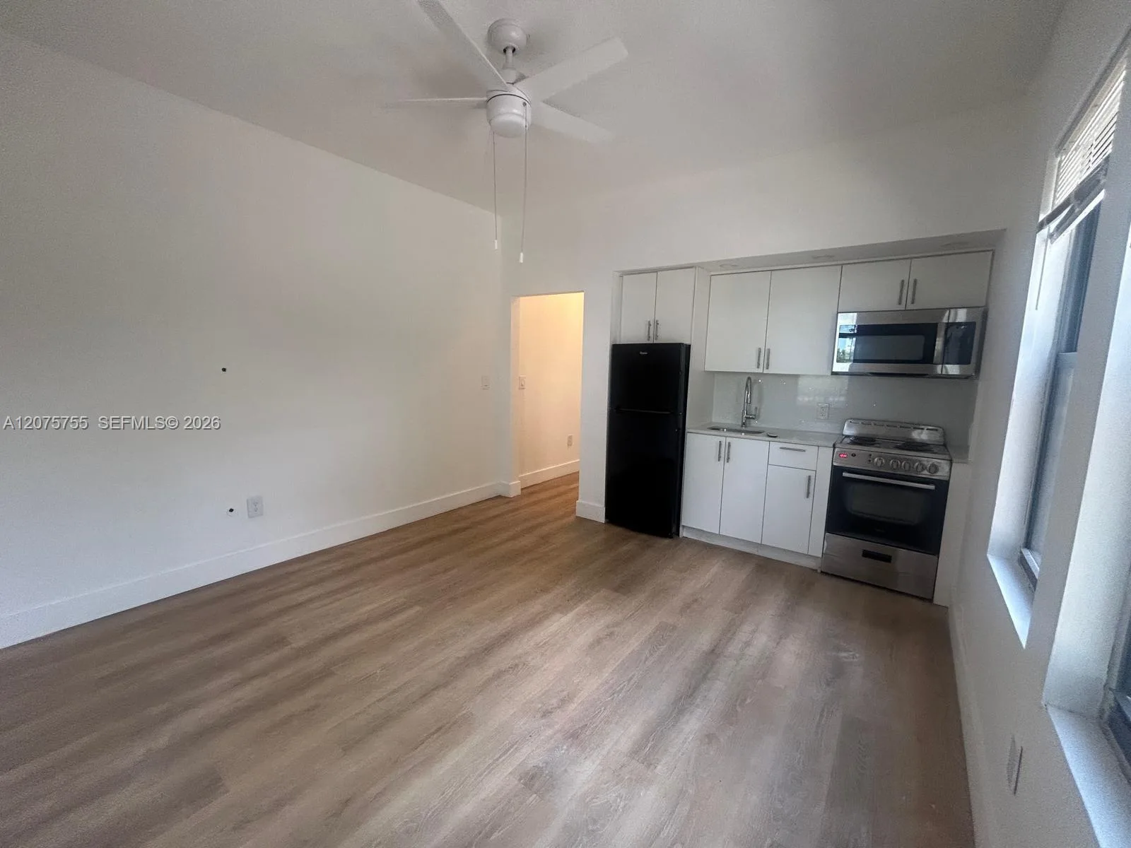 2000 Monroe St # 10, Hollywood, FL 33020 photo 5