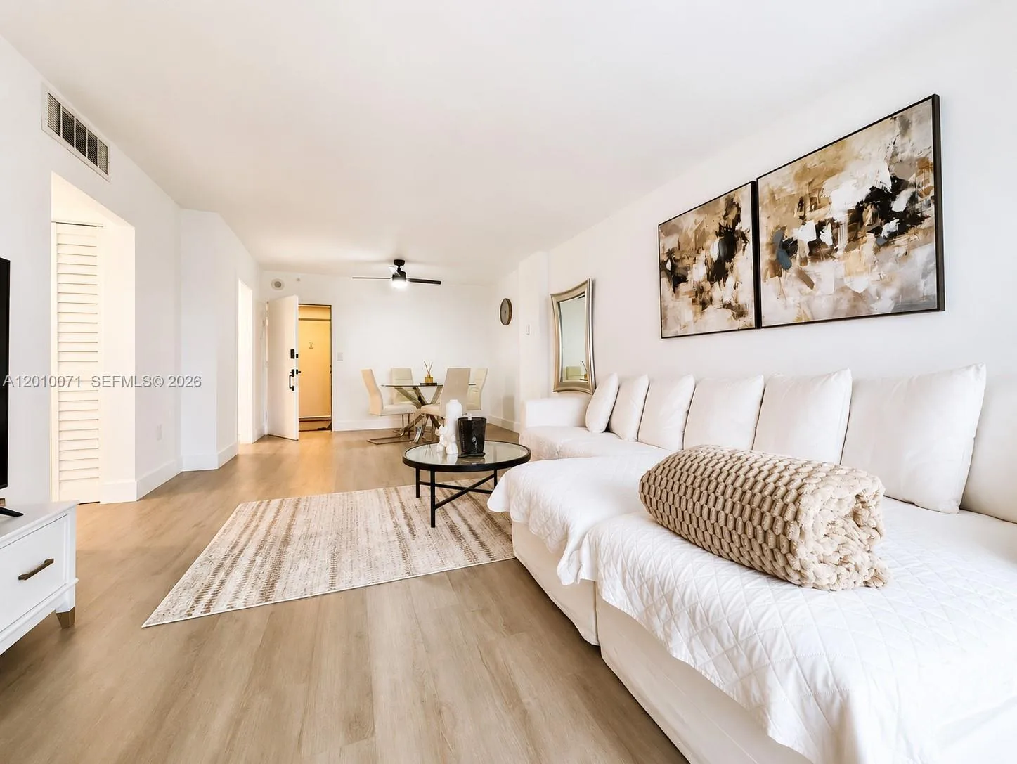 400 Kings Point Dr # 1224, Sunny Isles Beach, FL 33160