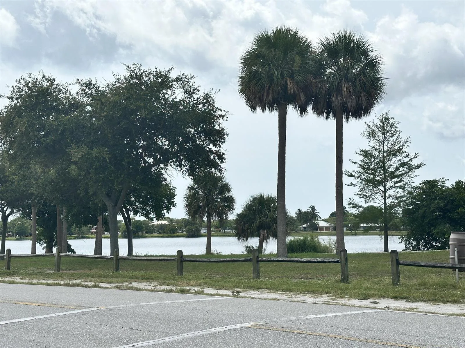 3080 LAKE OSBORNE Drive # 206, FL 33461 photo 12