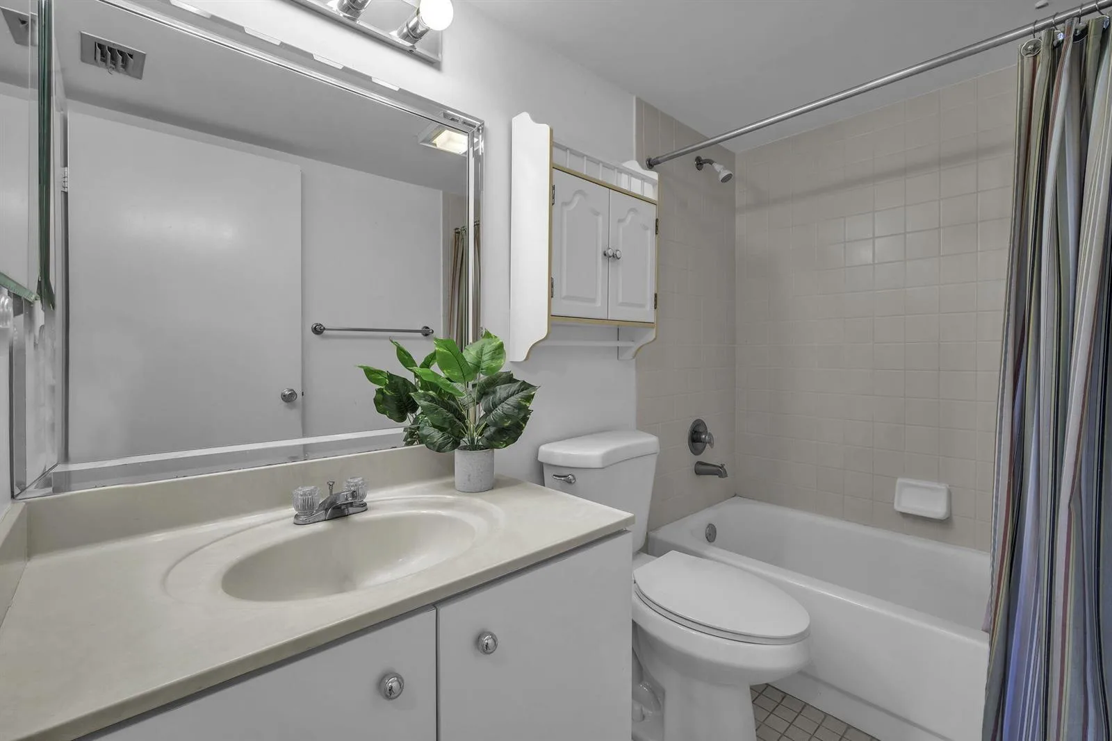 13001 SW 15th Court # 404t, Pembroke Pines, FL 33027 photo 6