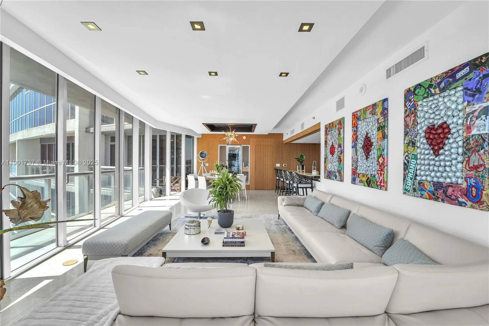 465 Brickell Ave # 1001, Miami, FL 33131 photo 3