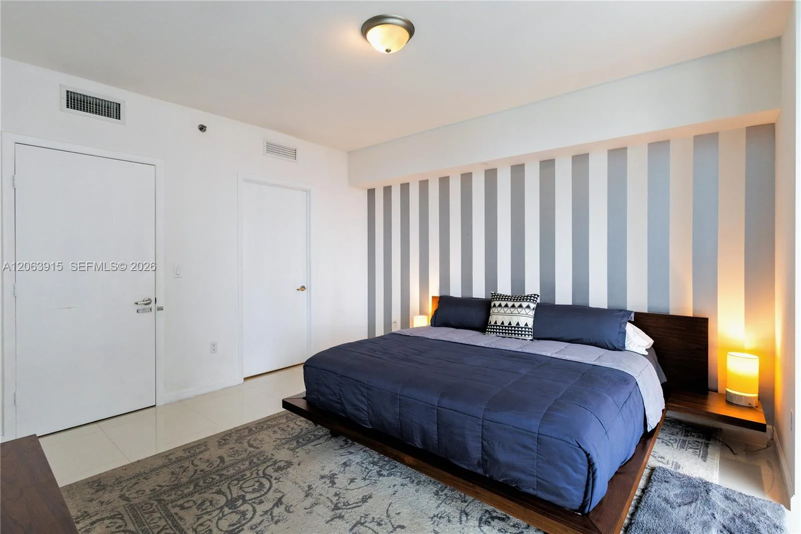 475 Brickell Ave # 4511, Miami, FL 33131 photo 11