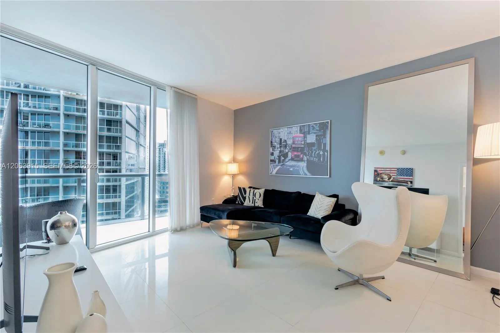 Icon Brickell photo 4