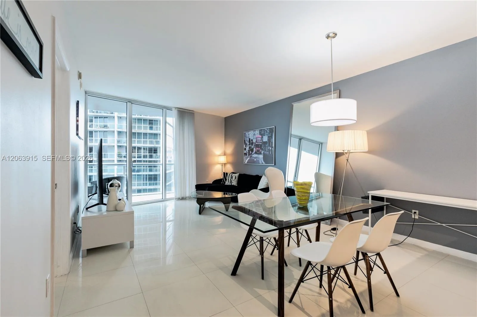 Icon Brickell photo 5