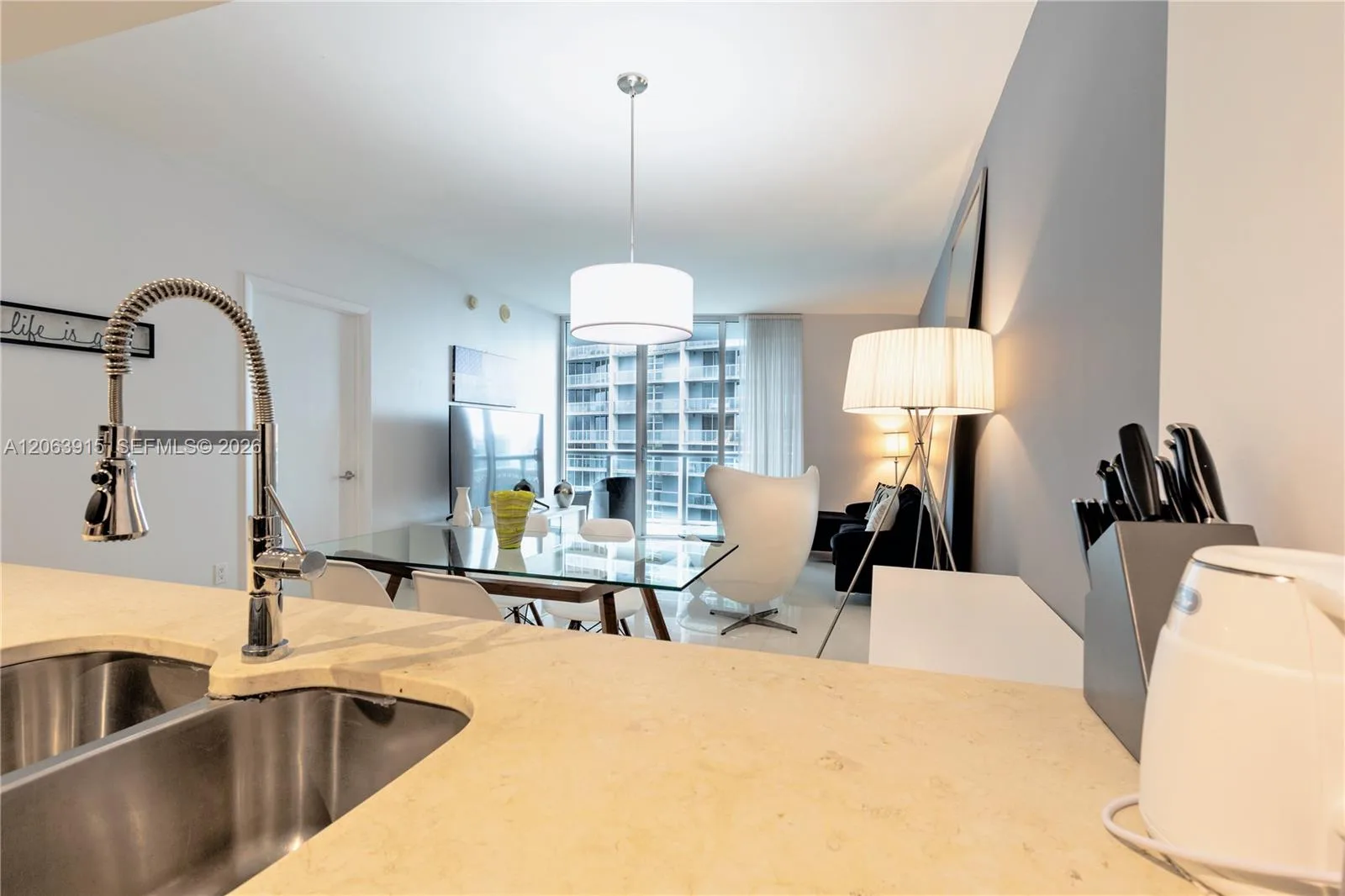 Icon Brickell photo 6