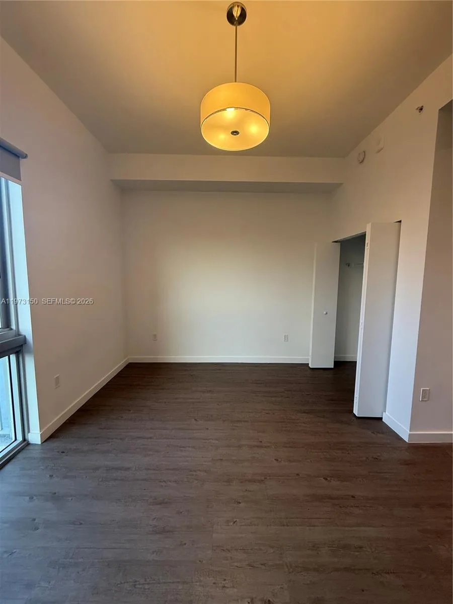 61 NW 37th Ave # 22, Miami, FL 33125 photo 8
