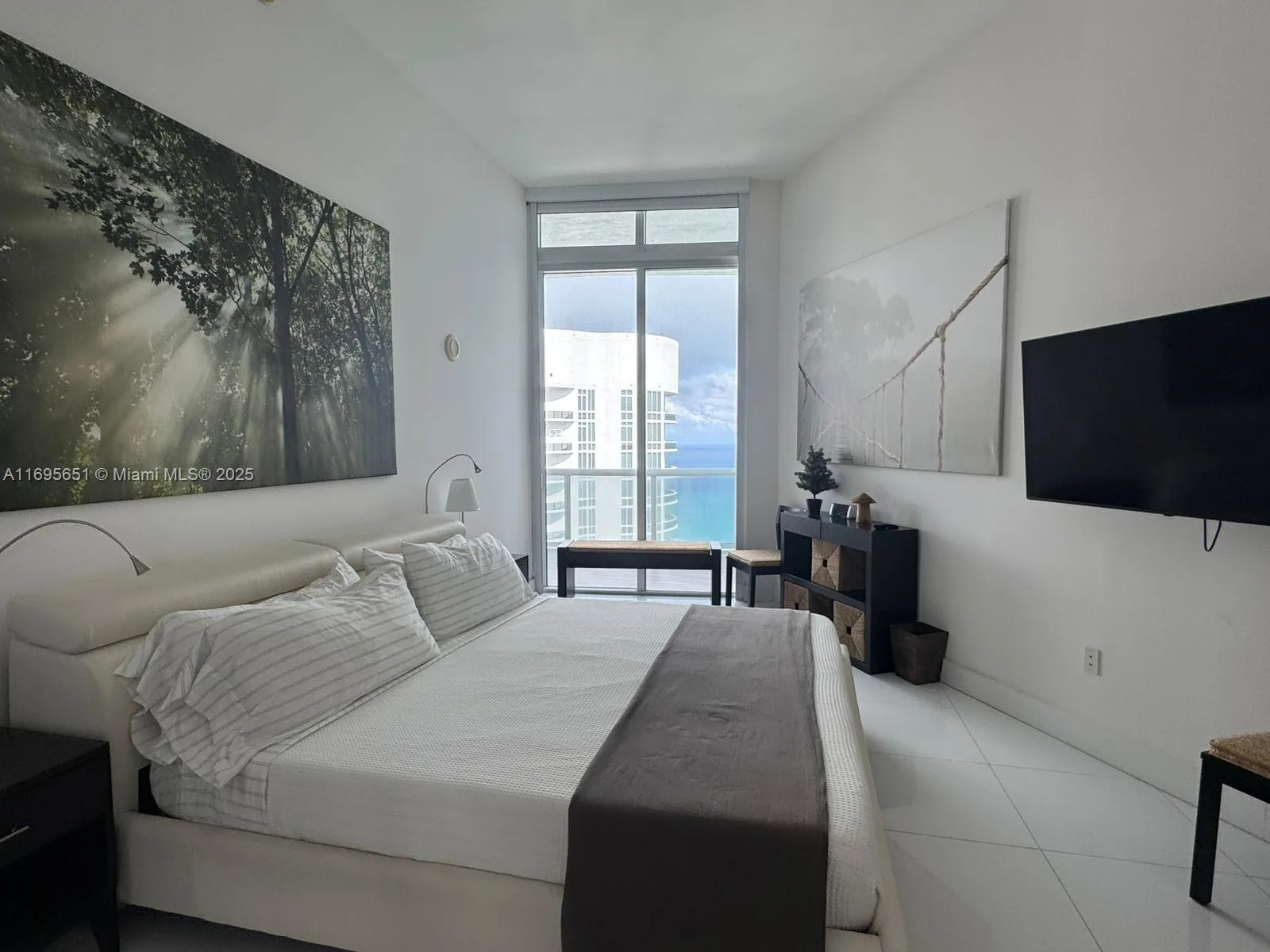 15811 Collins Ave # 4203, Sunny Isles Beach, FL 33160 photo 9