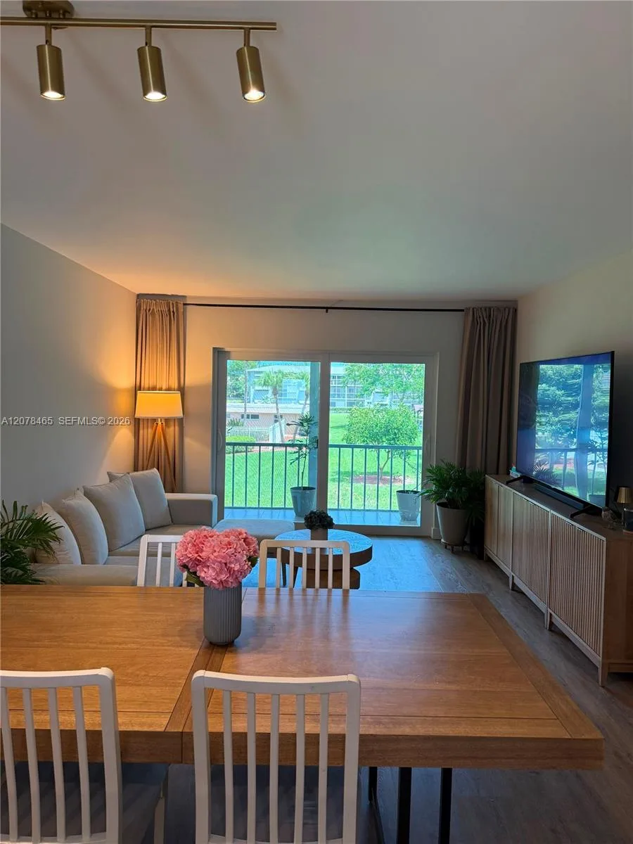 5200 Washington St # 207, Hollywood, FL 33021 photo 7