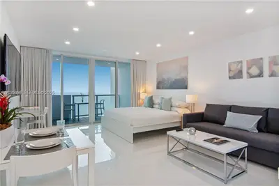 CASTLE BEACH CLUB CONDO