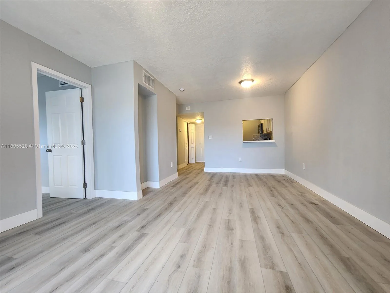 11309 SW 200th St # 303-C, Miami, FL 33157 photo 4