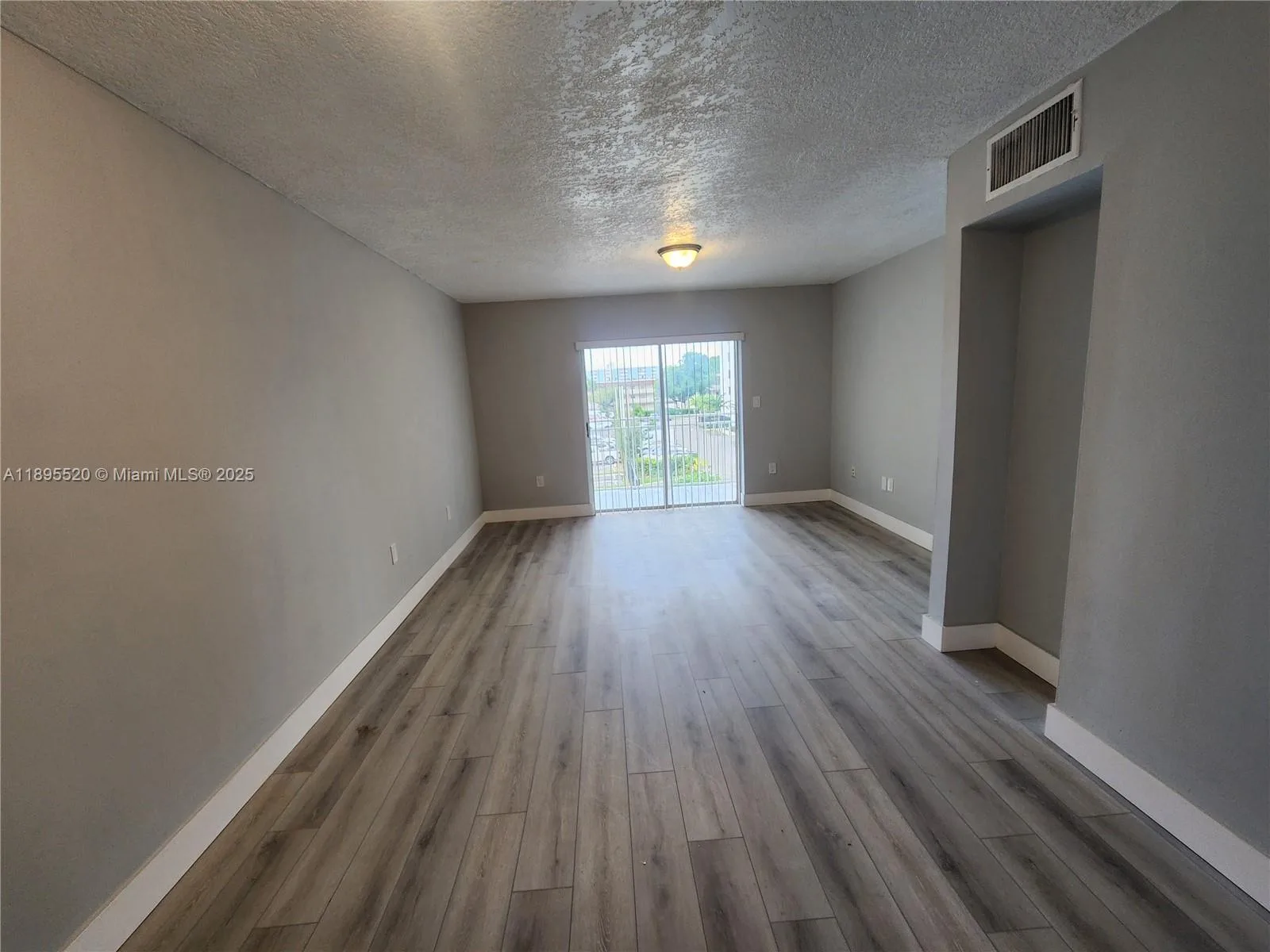 11309 SW 200th St # 303-C, Miami, FL 33157 photo 5