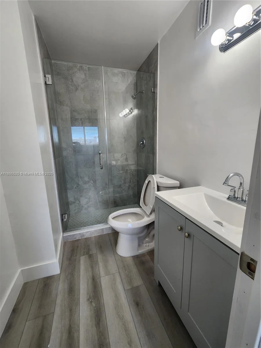 11309 SW 200th St # 303-C, Miami, FL 33157 photo 8