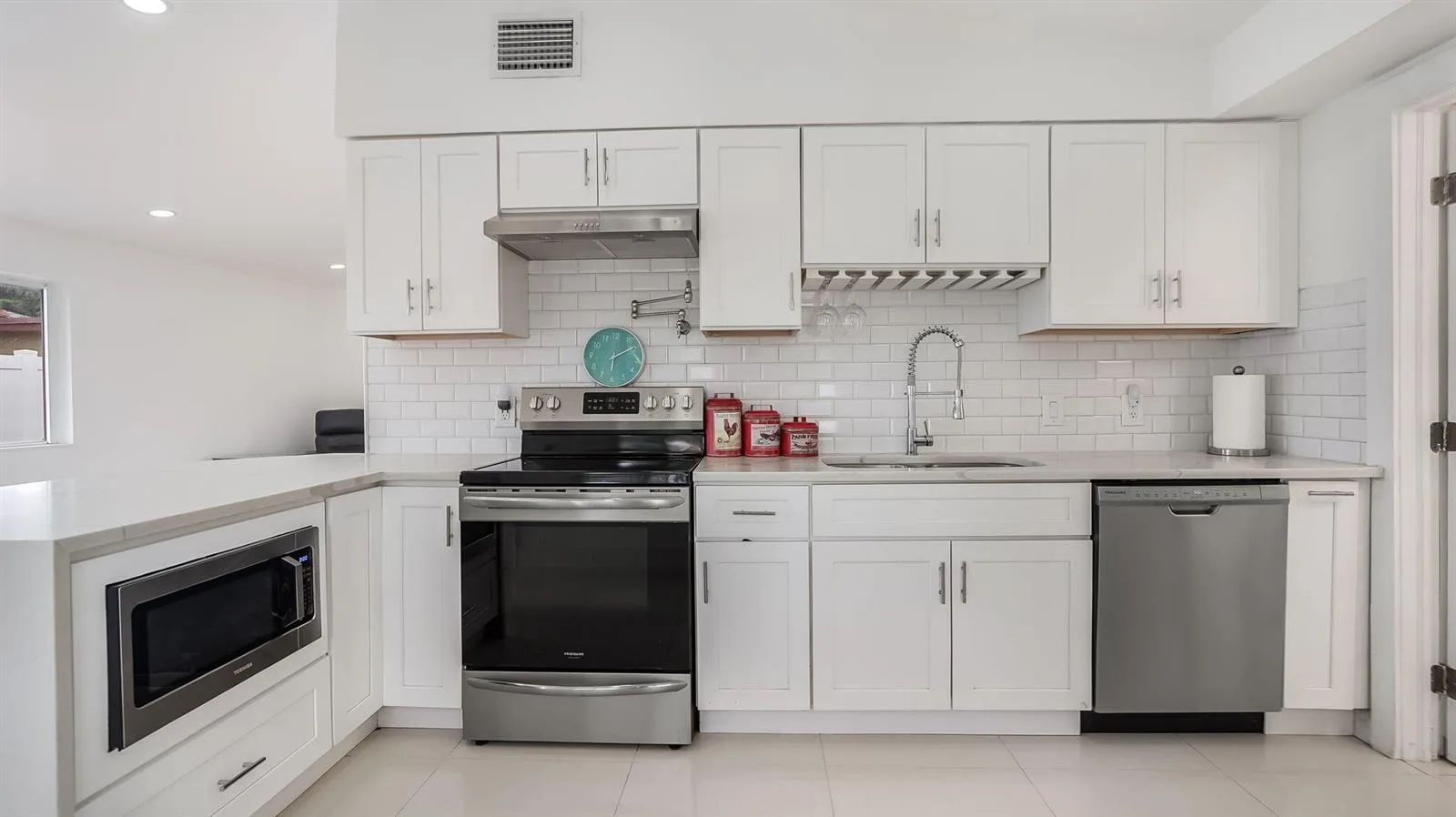 218 GLOUCHESTER Street, Boca Raton, FL 33487 — zdjęcie 5