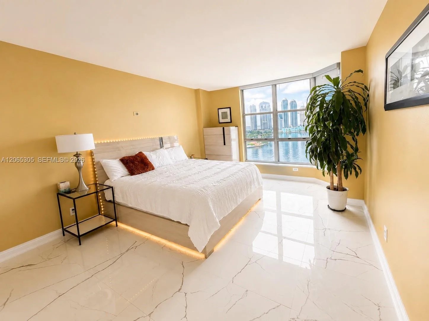 3600 Mystic Pointe Dr # 1715, Aventura, FL 33180 photo 6