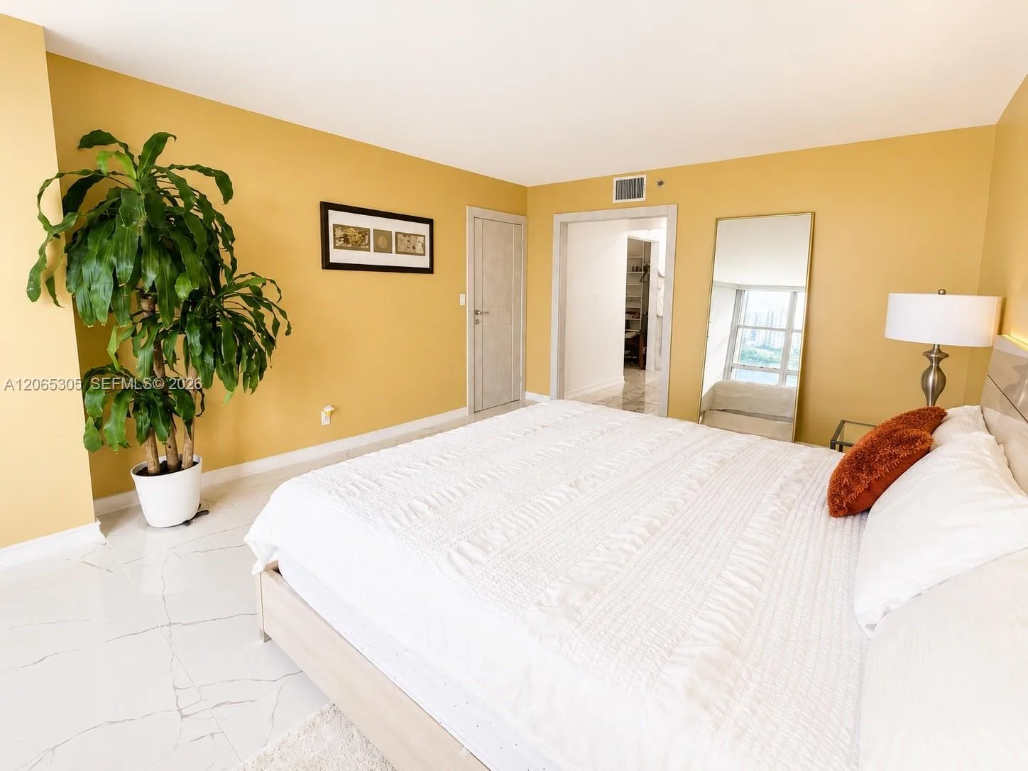 3600 Mystic Pointe Dr # 1715, Aventura, FL 33180 photo 7