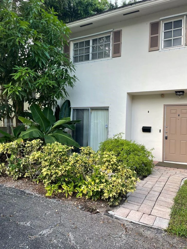 3141 N Palm Aire Dr # 3141, Pompano Beach, FL 33069