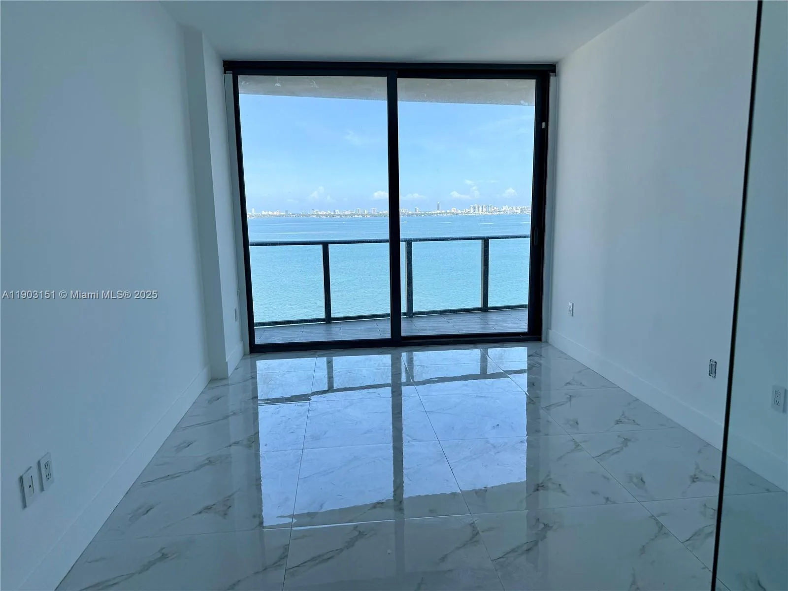 460 NE 28th St # 1603, Miami, FL 33137 photo 11