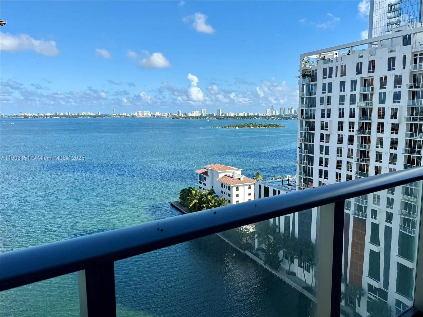 460 NE 28th St # 1603, Miami, FL 33137 photo 3