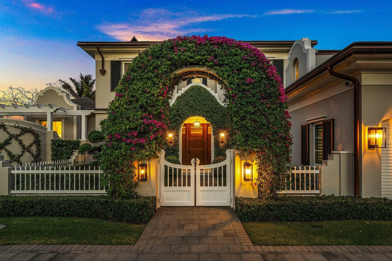 2530 Avenue Au Soleil, Gulf Stream, FL 33483 — photo 4 of 54
