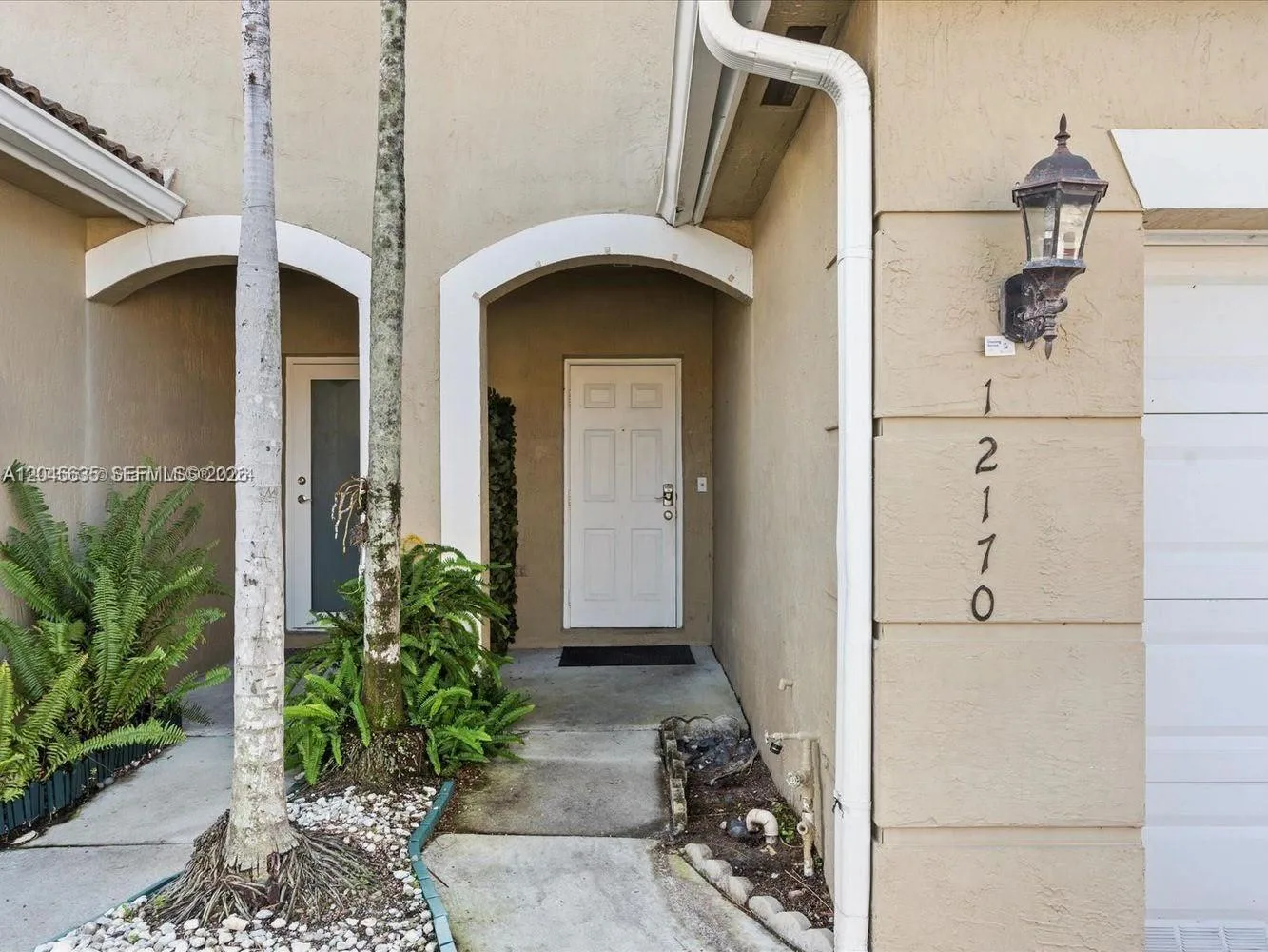 12170 SW 5th Ct, Pembroke Pines, FL 33025 photo 5