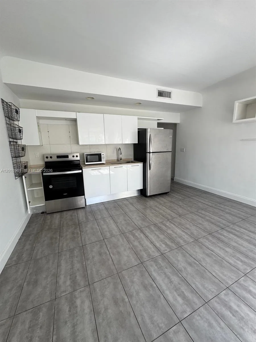1508 Meridian Ave, Miami Beach, FL 33139 photo 10