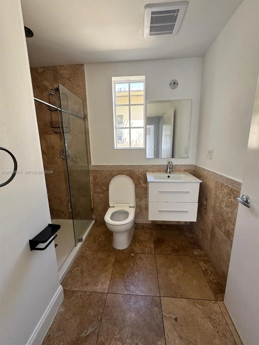 1508 Meridian Ave, Miami Beach, FL 33139 photo 11