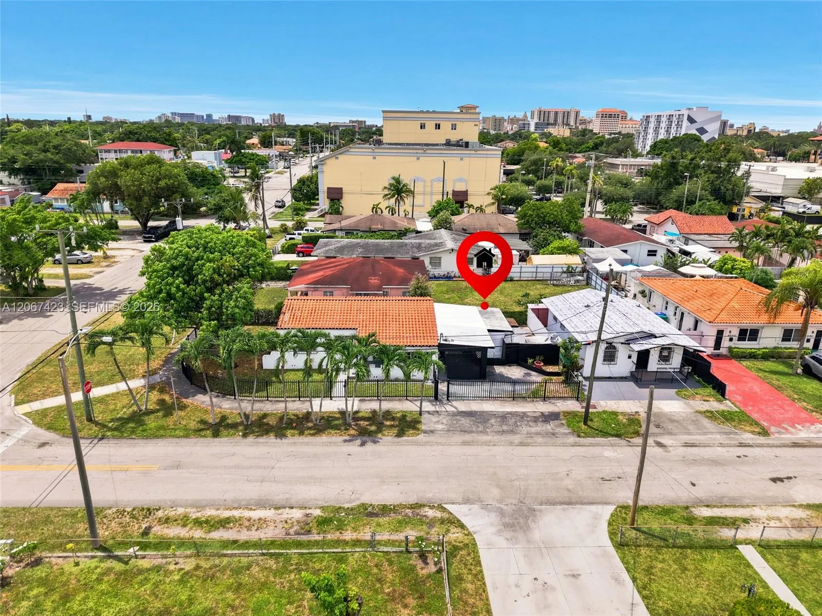 3500 NW 1st St # A, Miami, FL 33125