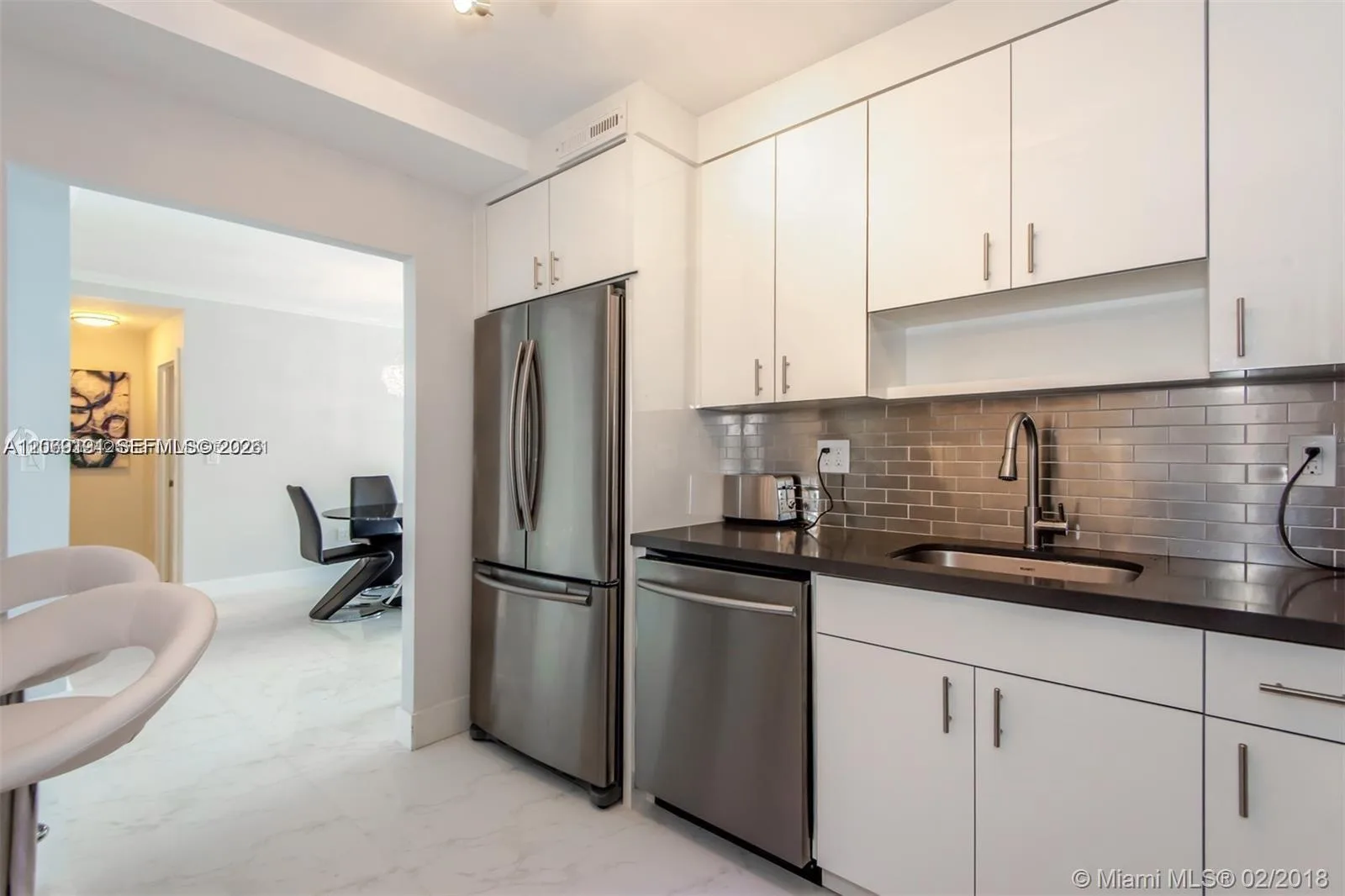 300 Bayview Dr # 1102, Sunny Isles Beach, FL 33160 photo 10