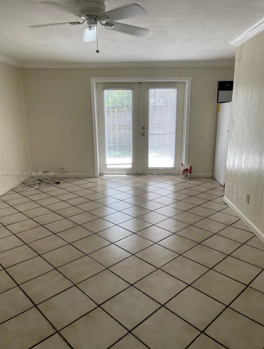 40 SE 8th St, Dania Beach, FL 33004 photo 7