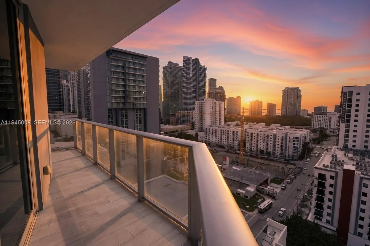 1010 SW 2nd Ave # 1703, Miami, FL 33130