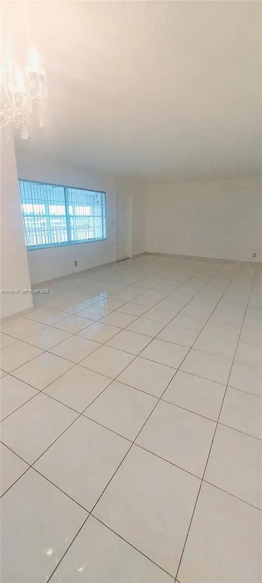 200 NE 12th Ave # 3E, Hallandale Beach, FL 33009 photo 4