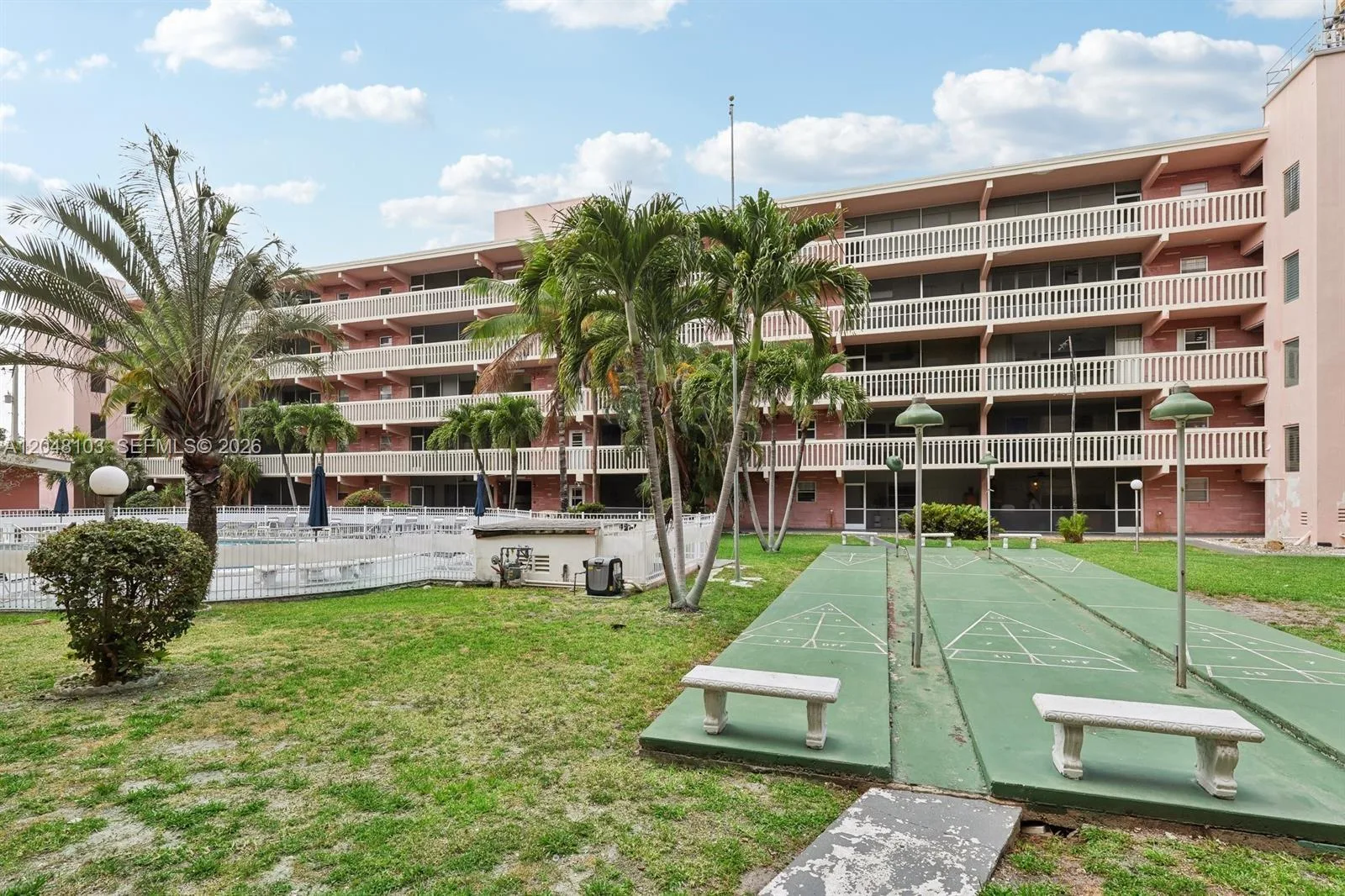200 NE 12th Ave # 3E, Hallandale Beach, FL 33009 photo 8