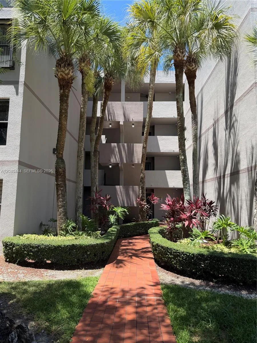 8820 SW 132nd Pl # 405D-S, Miami, FL 33186 photo 2
