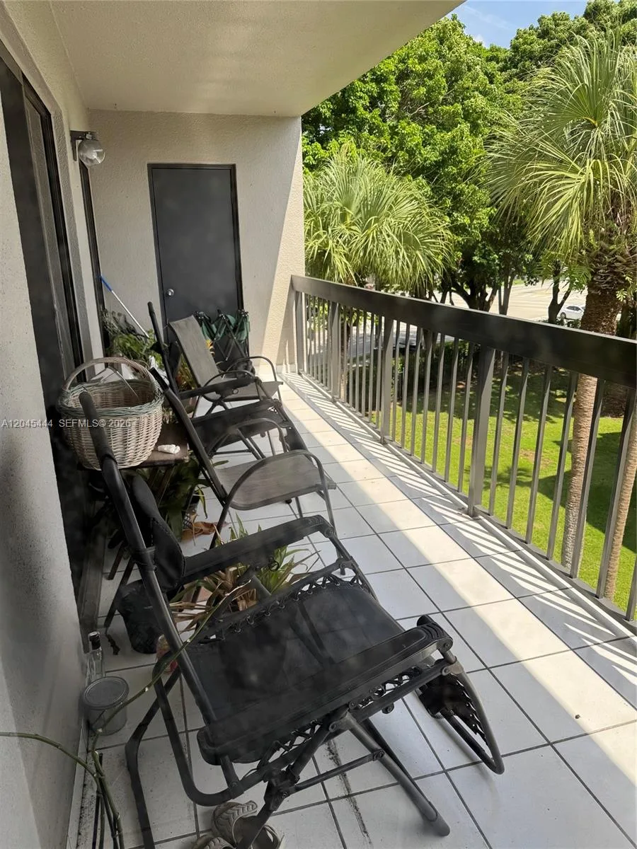 8820 SW 132nd Pl # 405D-S, Miami, FL 33186 photo 6