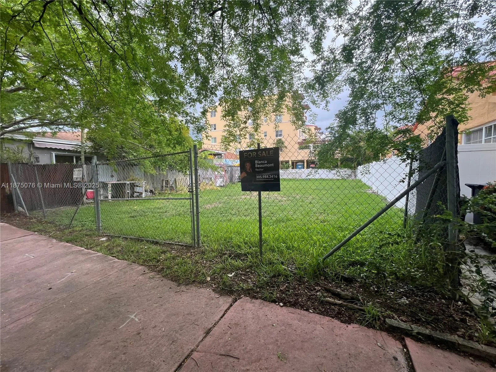 935 2nd St, Miami Beach, FL 33139